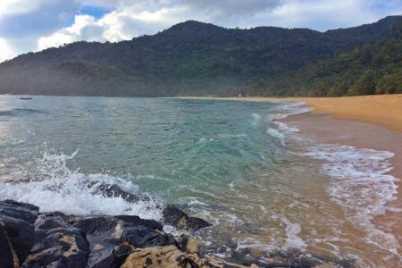 Kampong Juara Beachfront Hut Downstairs Astra - Beach Shack Chalet المظهر الخارجي الصورة